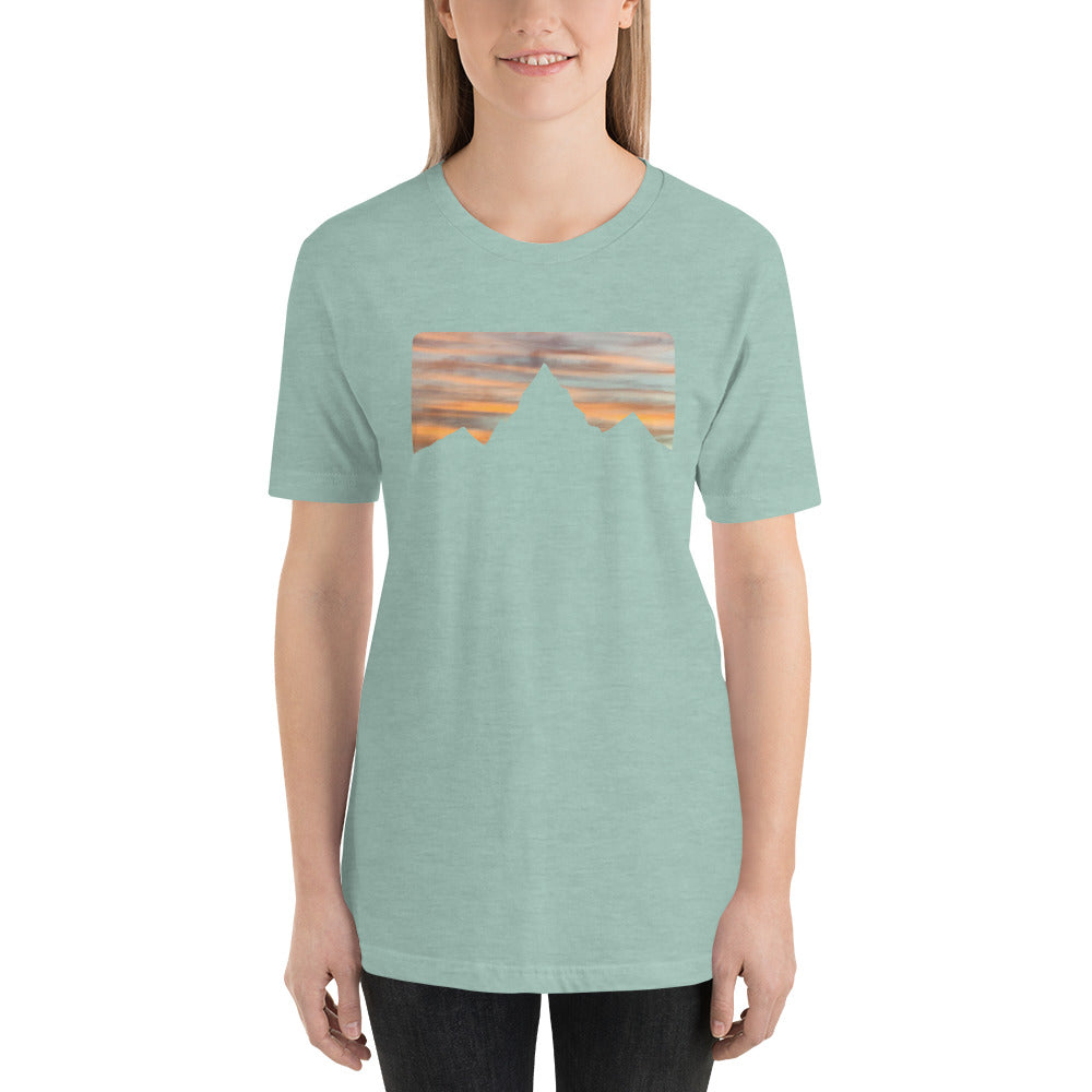 Skyline Tee Heather Prism Dusty Blue