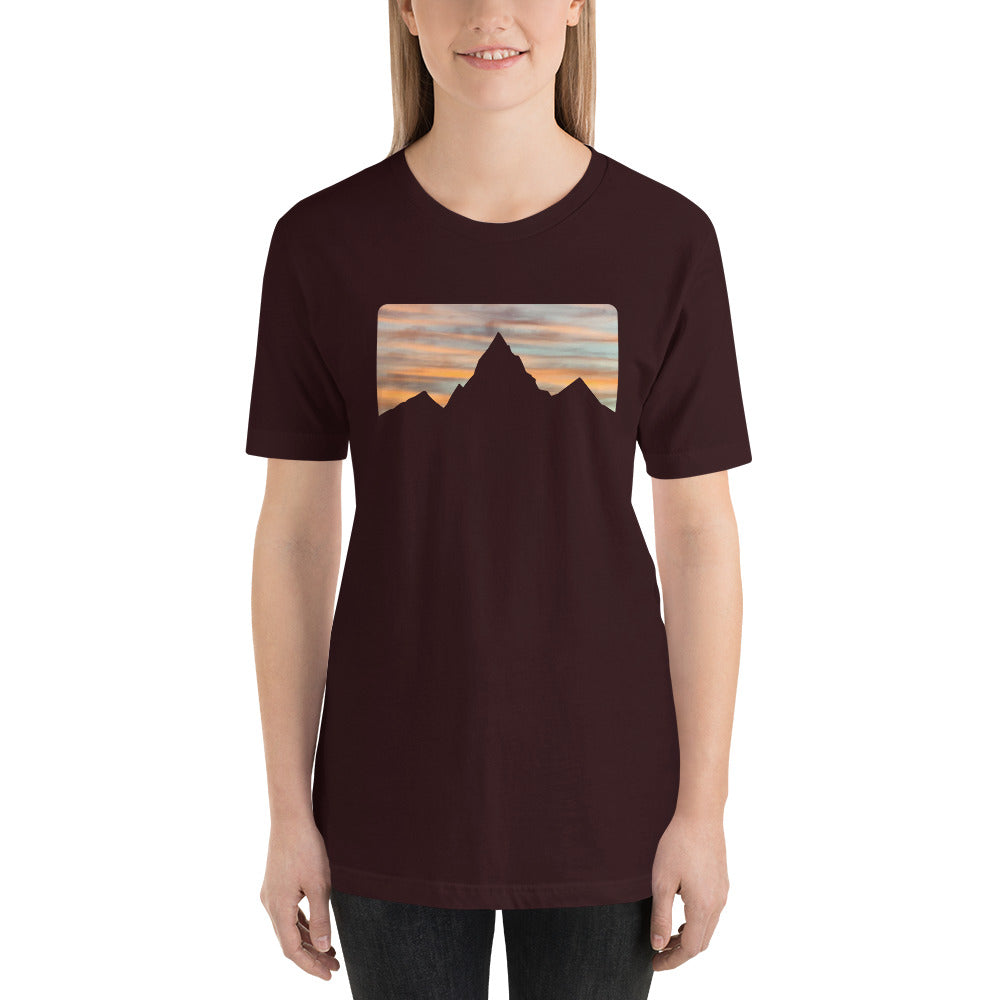 Skyline Tee Oxblood Black