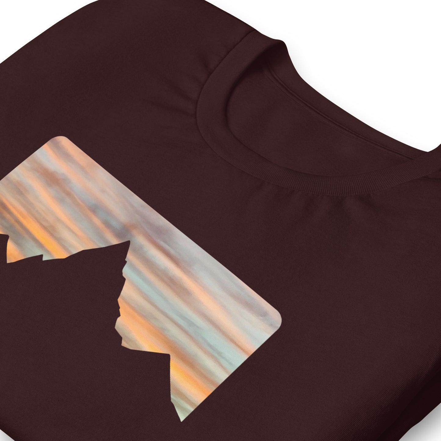 Skyline Tee Oxblood Black